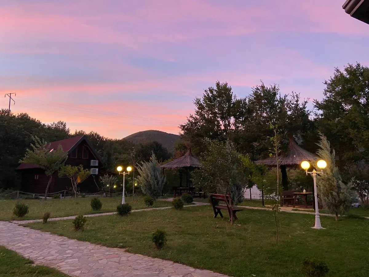 Agora Farmhouse Koman Guest house