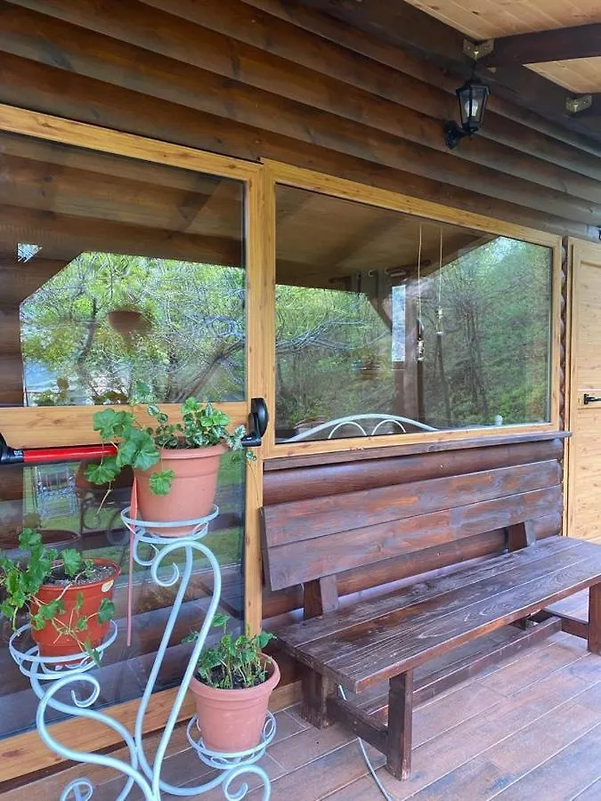 Agora Farmhouse Koman