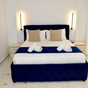 Hotel Napolon Complex, Qeparo