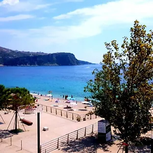 Apartment Premium, Himare